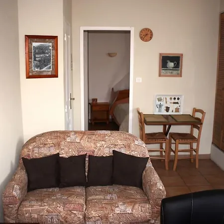Nyaraló Villa Albi Albi